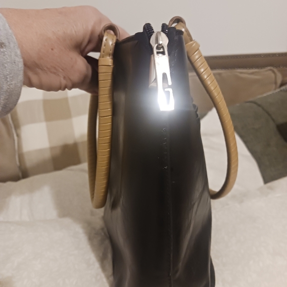 Gucci Purse - Picture 3 of 9